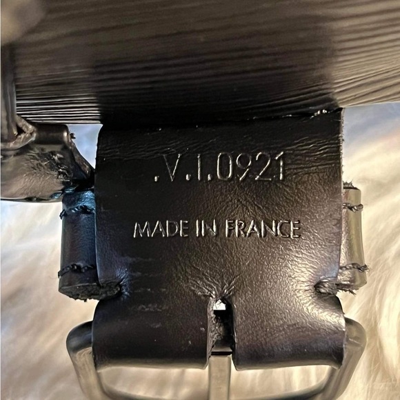 Louis Vuitton Epi Noe backpack with small wallet - Picture 5 of 14